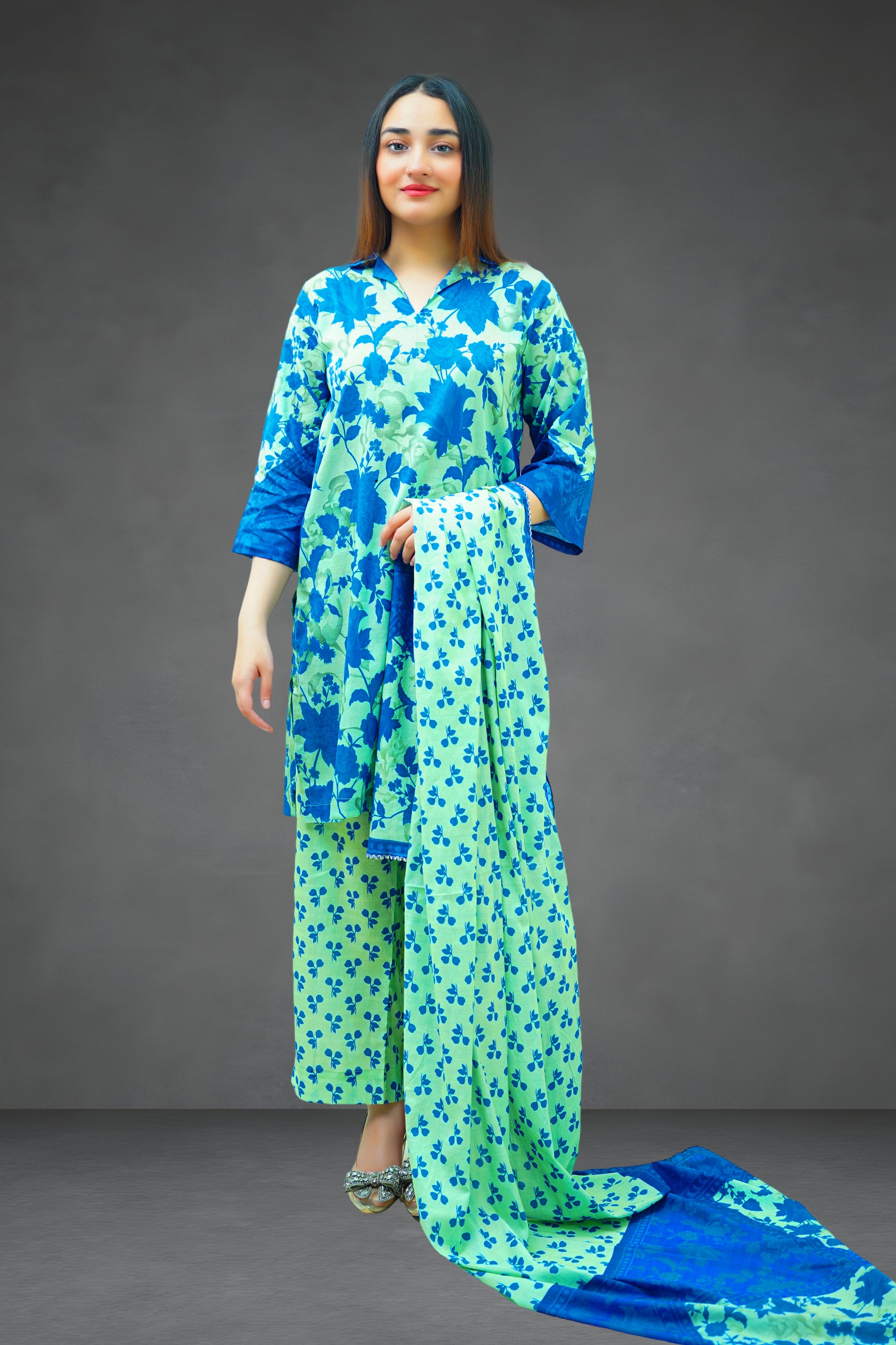 Blue Carnation 3-Piece Lawn Suit Unstitched (A-121)