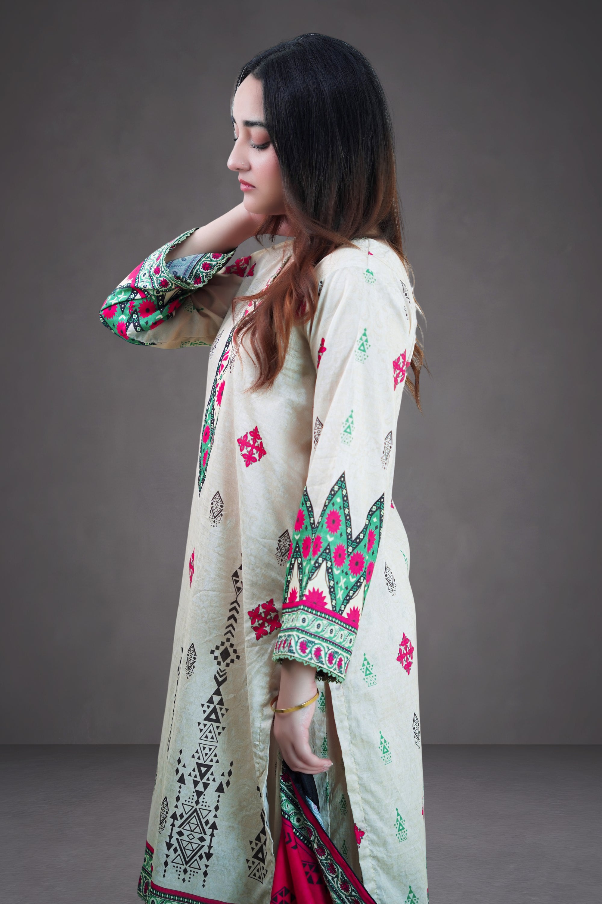 Desert Bloom 3-Piece Lawn Suit Unstitched (A-123)
