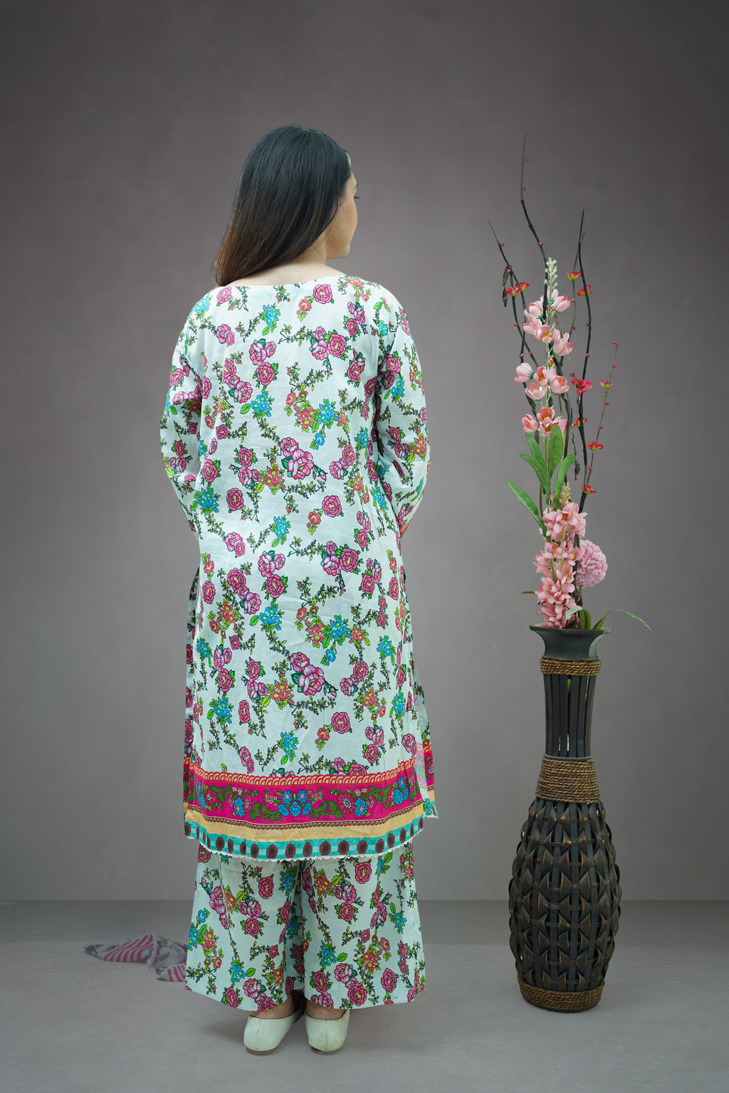 Pink Floral 3-Piece Lawn Suit Unstitched (A-120)